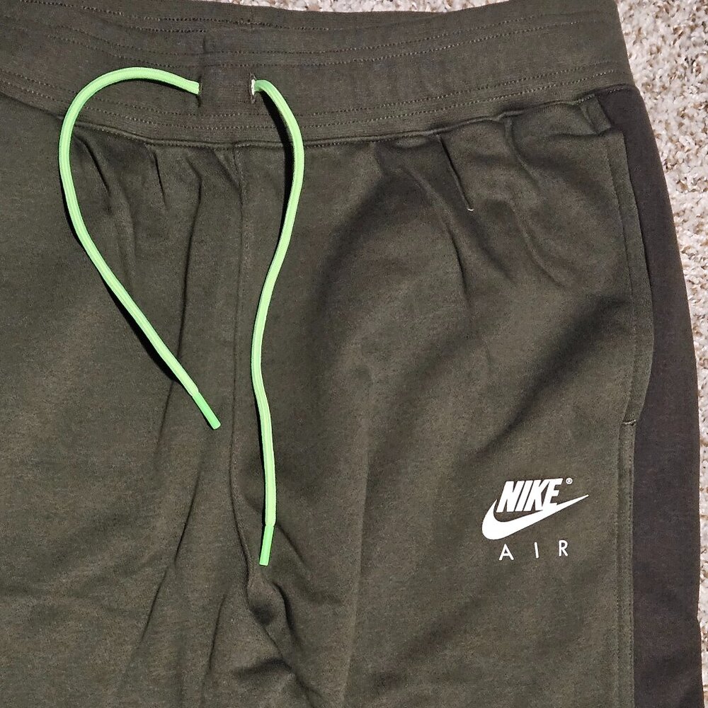 Nike Air man's pants size xxl